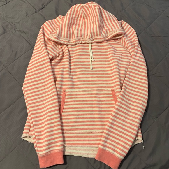 Volcom Front Page Pullover - Picture 3 of 7